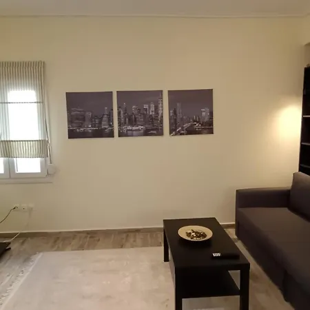 Martiou Apartment Next To The Subway Thessaloniki Exterior photo